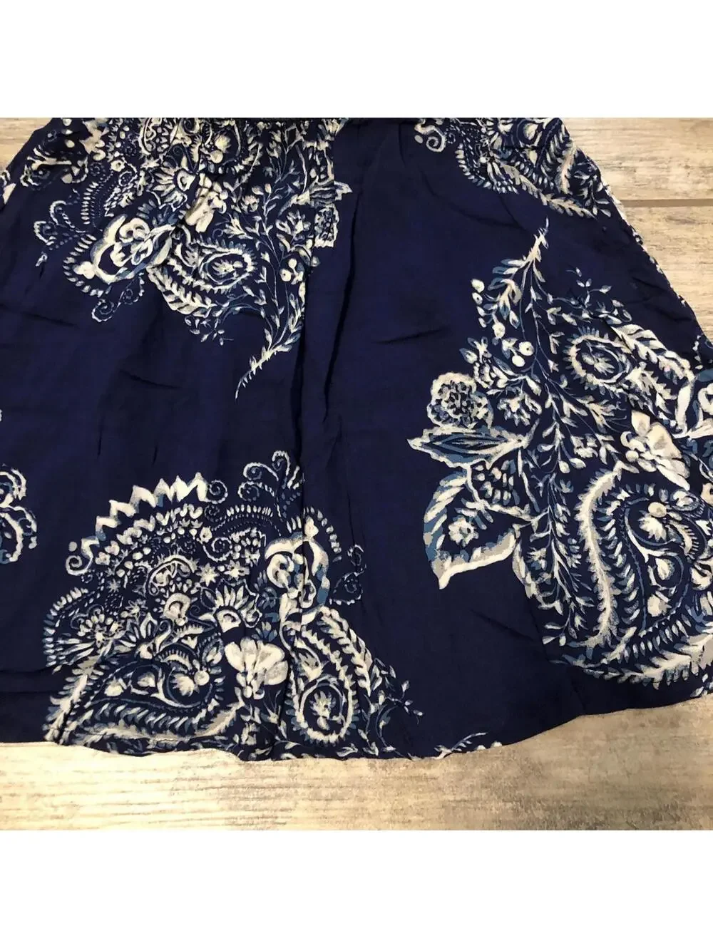 Free People I‎ Like Your Style Navy Blue Paisley Boho Mini Slip Skirt Size Small